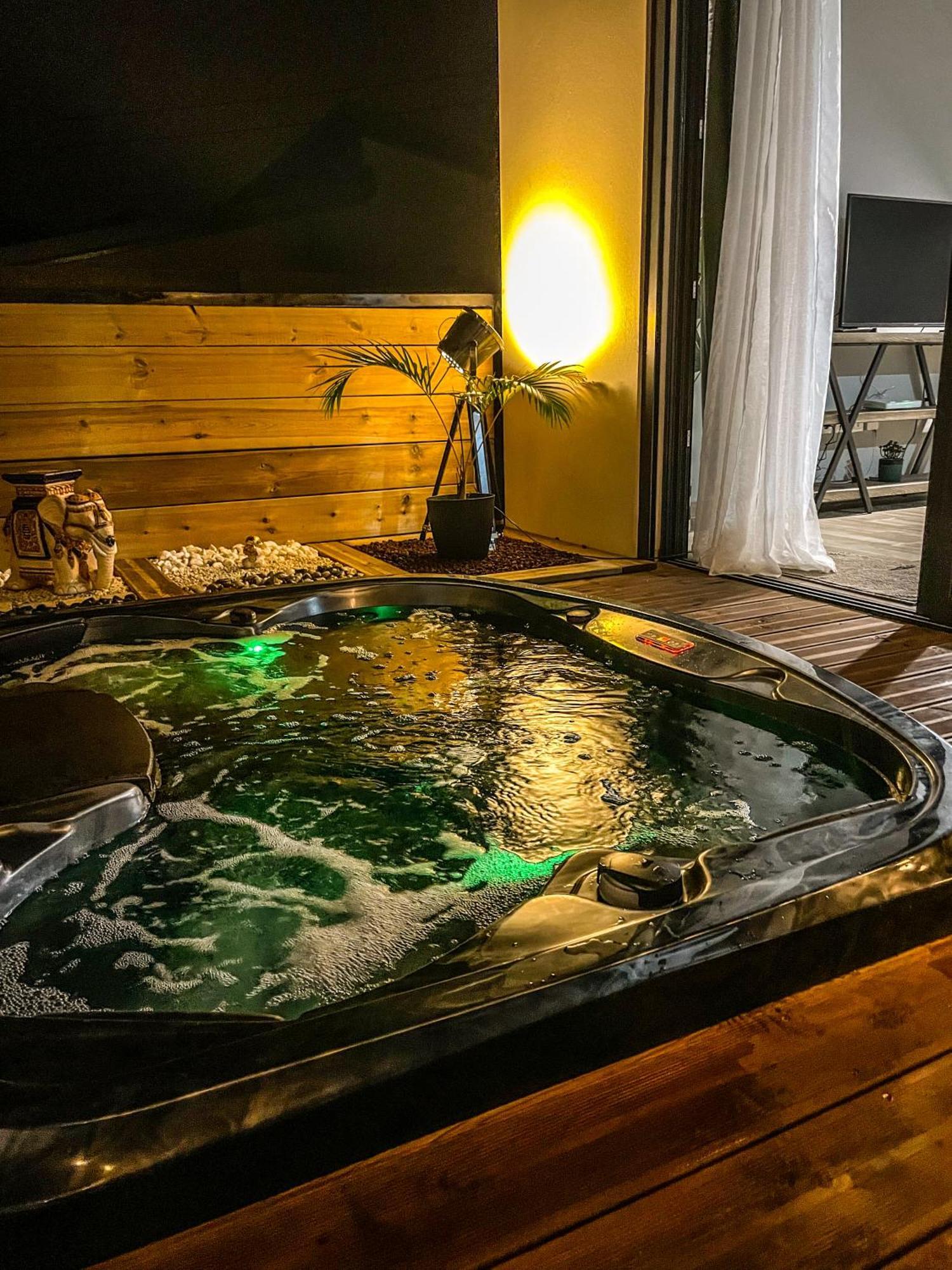 Villa Cap Sud And Spa 1 Petite Île Екстериор снимка